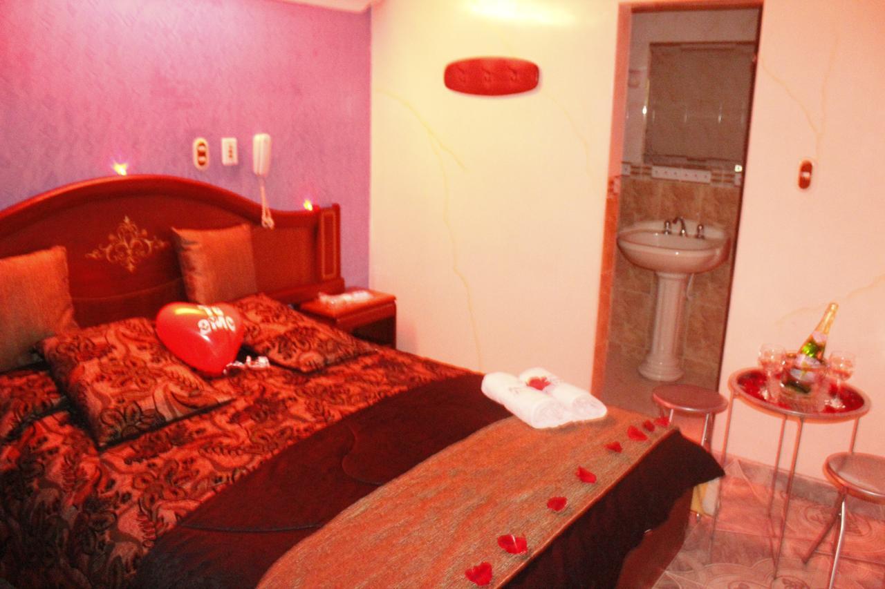 בוגוטה Motel Piramides De Cristal מראה חיצוני תמונה