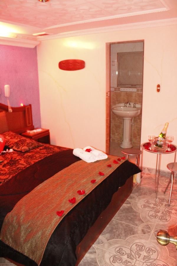 בוגוטה Motel Piramides De Cristal מראה חיצוני תמונה