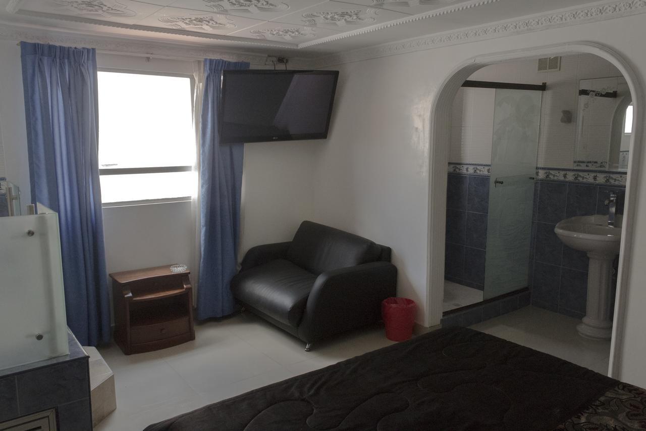 בוגוטה Motel Piramides De Cristal מראה חיצוני תמונה
